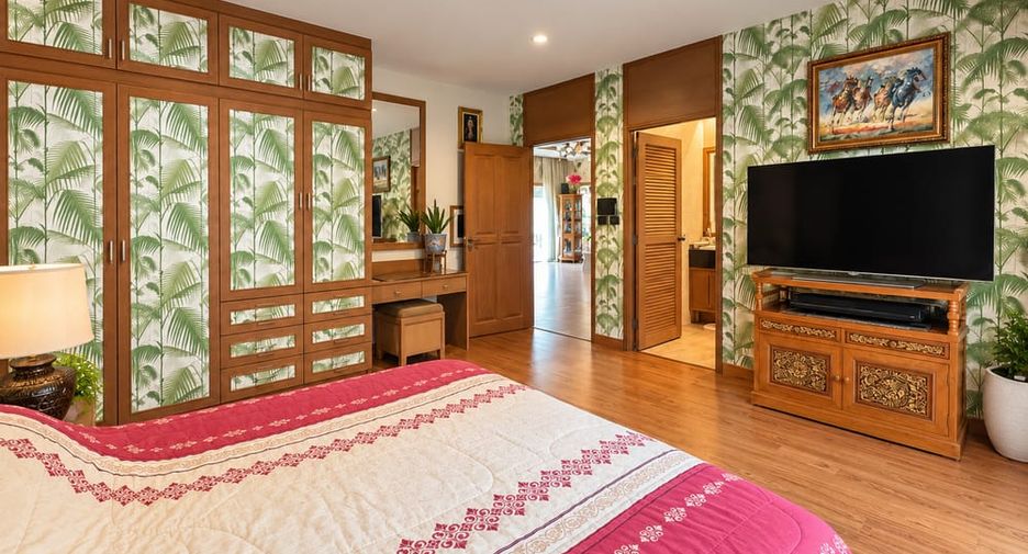For sale 3 bedrooms house in Huay Yai, Pattaya