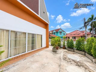 出租 和 出售 2 卧室 商业空间 在 Bang Lamung, Chon Buri