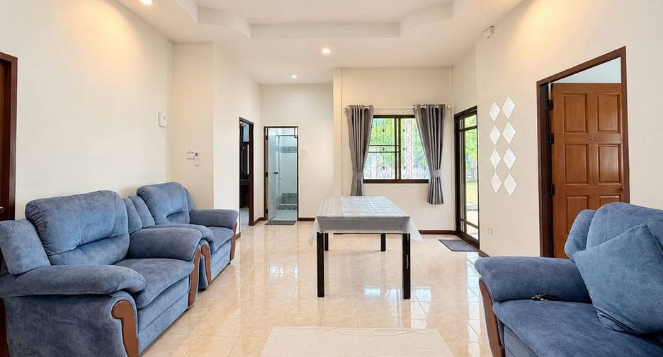 For rent 2 ベッドルーム house in Bang Lamung, Chonburi