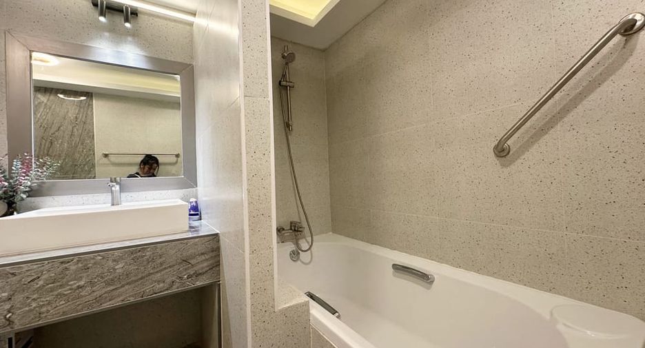 For rent and for sale 1 bed condo in Jomtien, Pattaya
