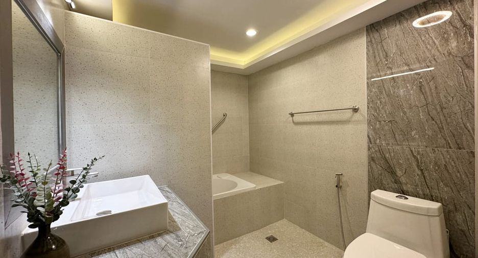 For rent and for sale 1 bed condo in Jomtien, Pattaya