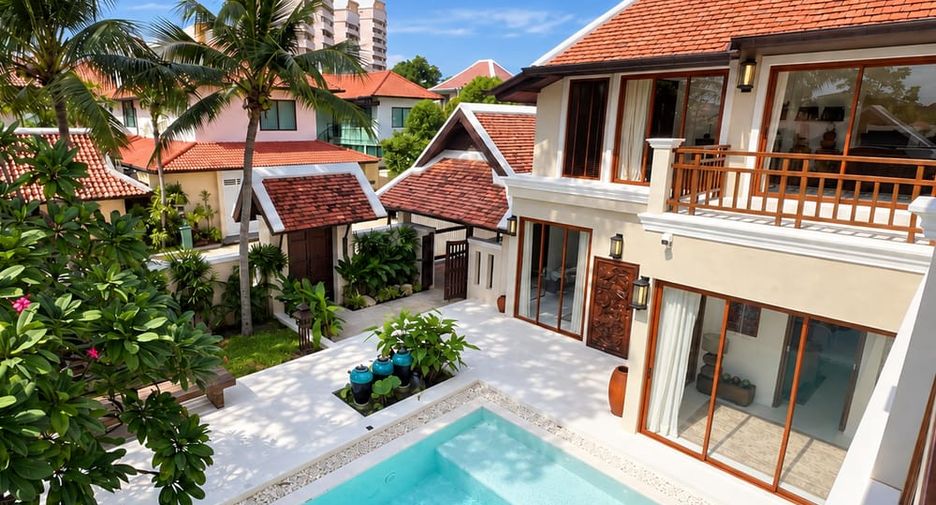 For sale 5 bedrooms villa in Bang Lamung, Chonburi