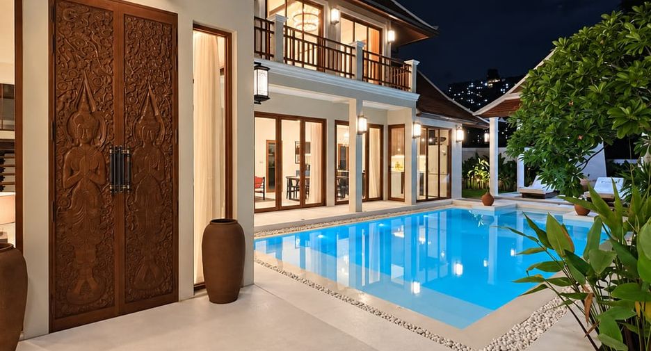 For sale 5 bedrooms villa in Bang Lamung, Chonburi