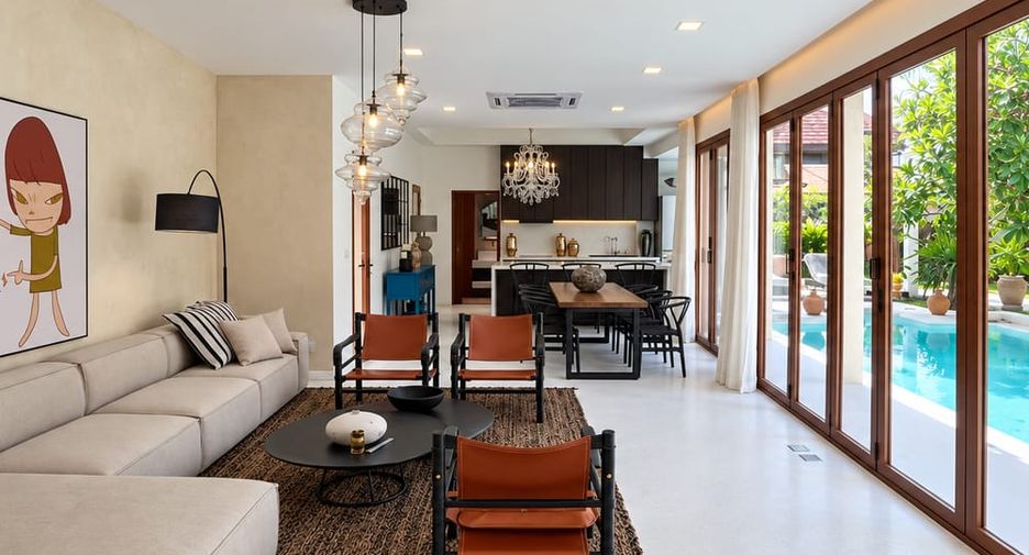 For sale 5 bedrooms villa in Bang Lamung, Chonburi
