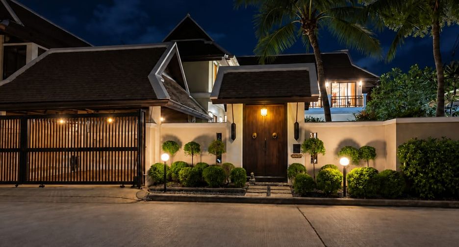 For sale 5 bedrooms villa in Bang Lamung, Chonburi