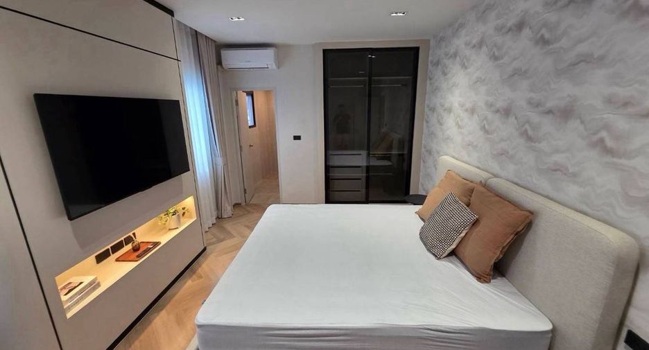 Аренда 4 спальни дом в Bang Phli, Самутпракан