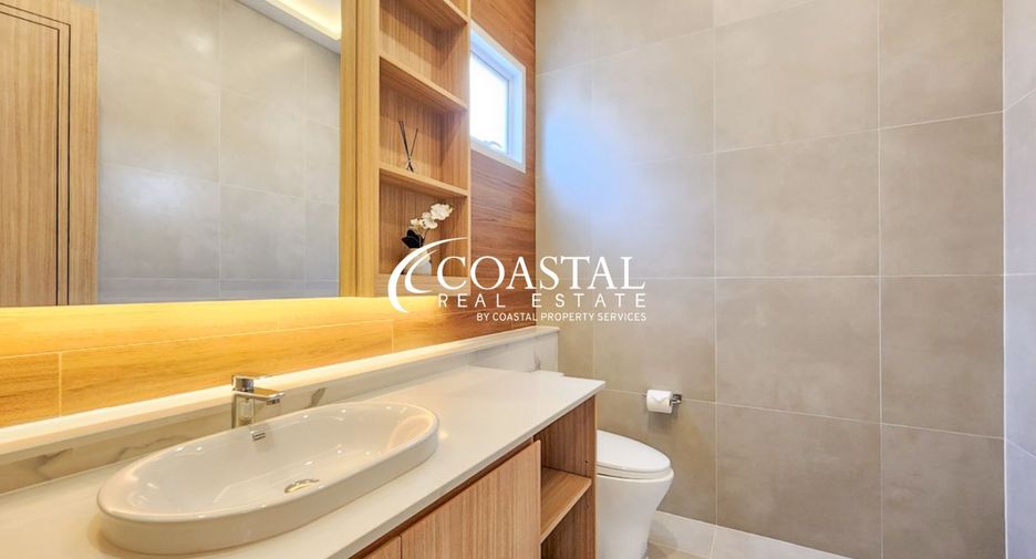 For rent and for sale 3 bedrooms house in Bang Lamung, Chonburi