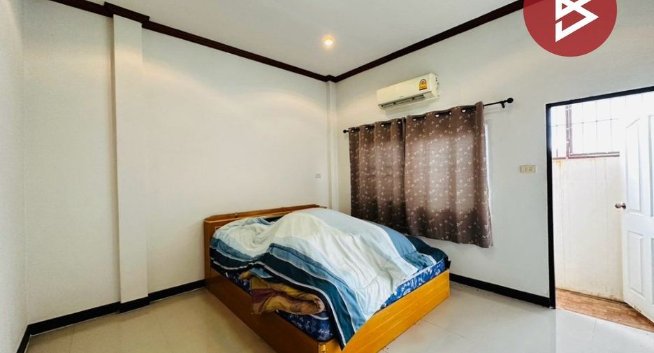 Продажа 2 спальни таунхаус в Lom Sak, Phetchabun