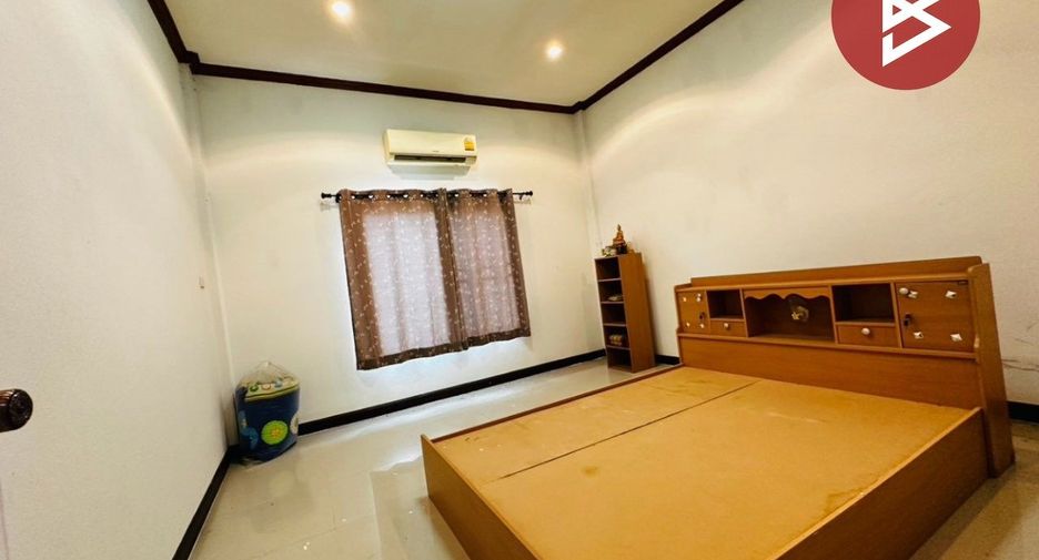 Продажа 2 спальни таунхаус в Lom Sak, Phetchabun