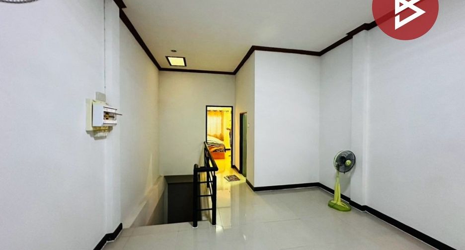 Продажа 2 спальни таунхаус в Lom Sak, Phetchabun