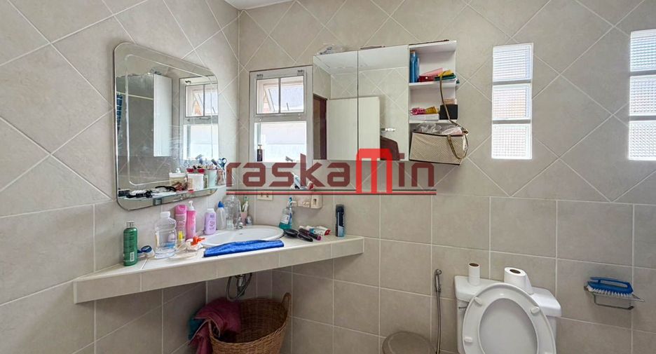 For sale 3 bedrooms house in Bang Lamung, Chonburi