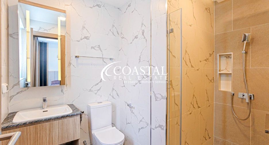 Casa en alquiler y en venta de 4 habitaciones en Bang Lamung, Chonburi