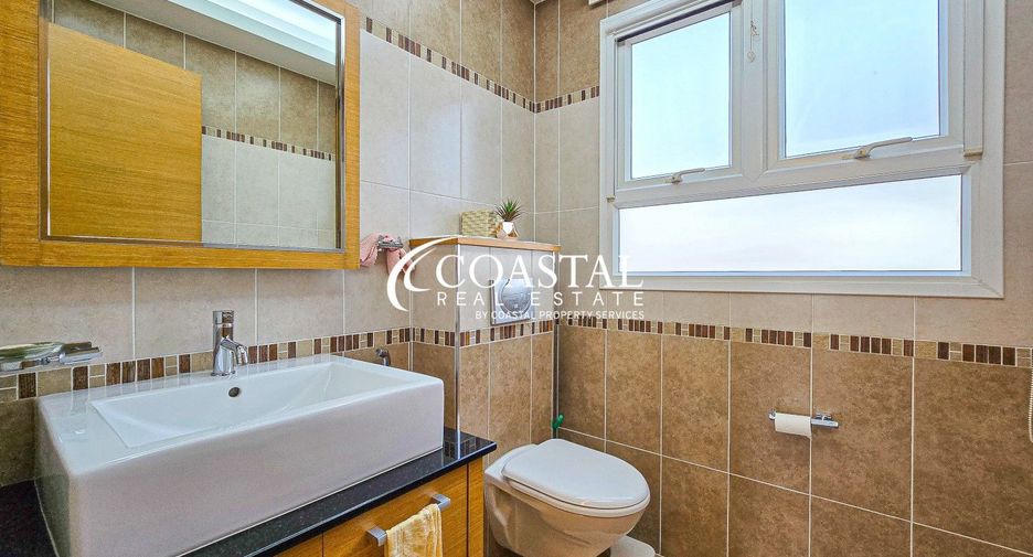 For rent 2 ベッドルーム house in Bang Lamung, Chonburi
