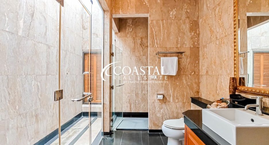 Аренда и продажа 4 спальни дом в Na Jomtien, Паттайя