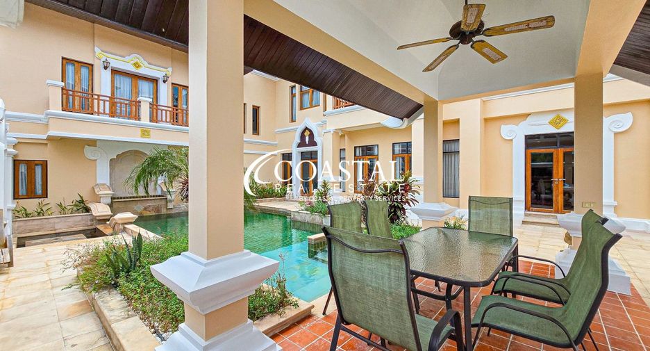 Аренда и продажа 4 спальни дом в Na Jomtien, Паттайя
