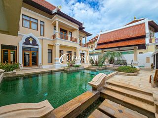 Аренда и продажа 4 спальни дом в Na Jomtien, Паттайя