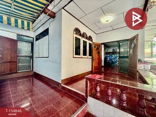 Casa en venta de 3 habitaciones en Phra Samut Chedi, Samut Prakan