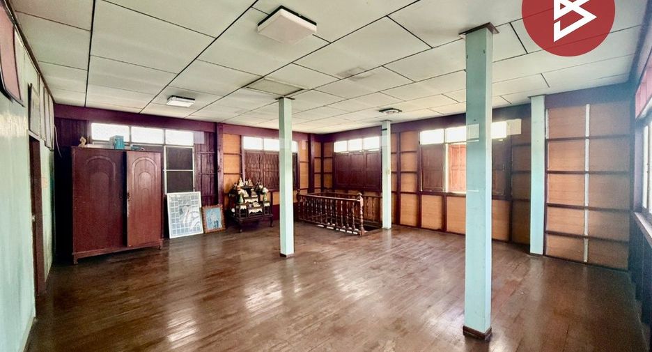 Casa en venta de 3 habitaciones en Phra Samut Chedi, Samut Prakan