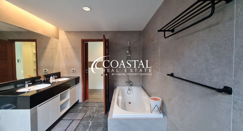 Casa en alquiler de 3 habitaciones en Huay Yai, Pattaya