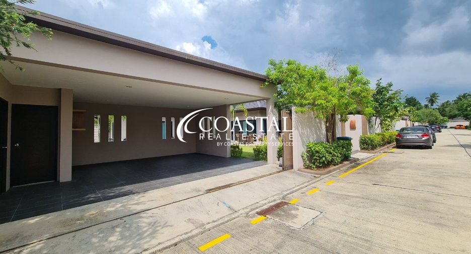 Casa en alquiler de 3 habitaciones en Huay Yai, Pattaya