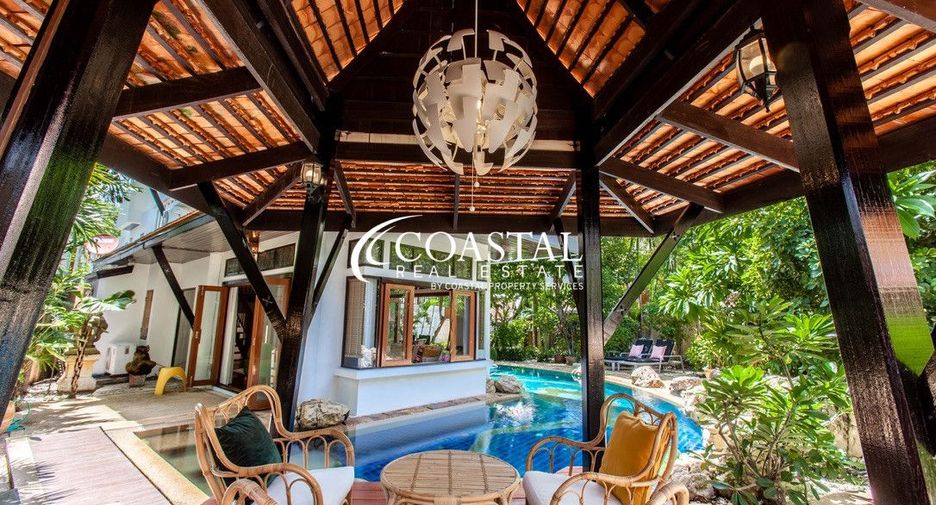Casa en alquiler y en venta de 4 habitaciones en Jomtien, Pattaya