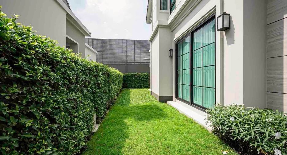 Casa en alquiler de 4 habitaciones en Saphan Sung, Bangkok