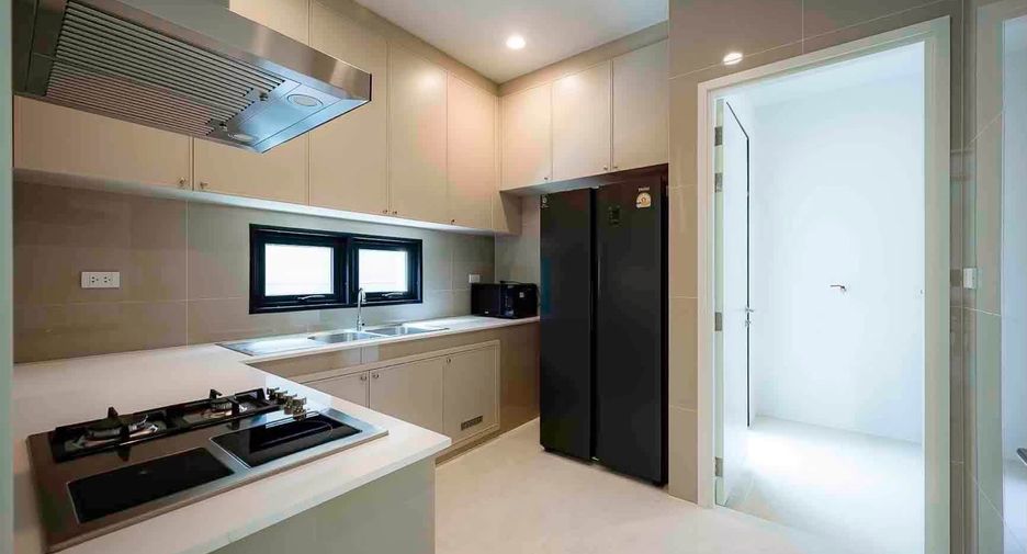 Casa en alquiler de 4 habitaciones en Saphan Sung, Bangkok