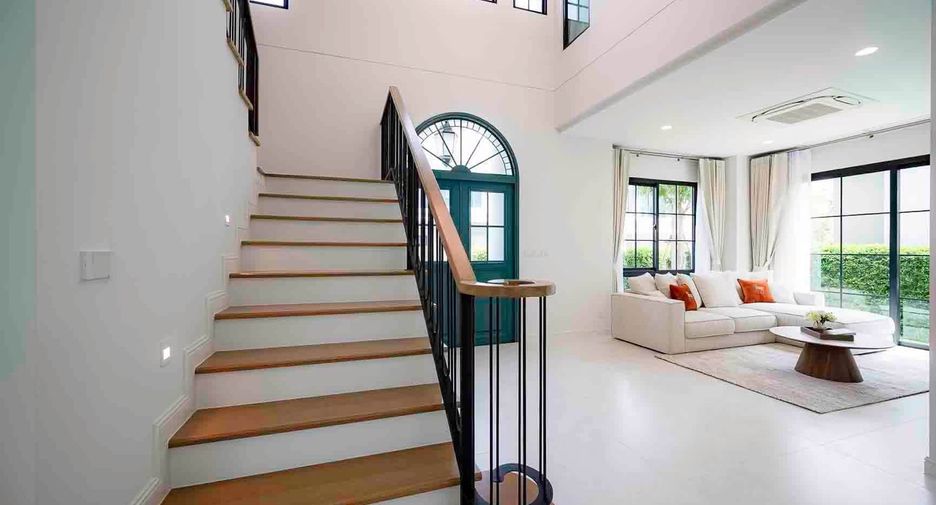 Casa en alquiler de 4 habitaciones en Saphan Sung, Bangkok