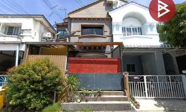 For sale 3 bedrooms townhouse in Mueang Samut Prakan, Samut Prakan