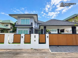 For rent 3 bedrooms villa in Bang Lamung, Chonburi