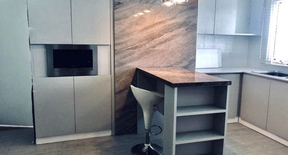 For sale 3 bedrooms condo in Watthana, Bangkok