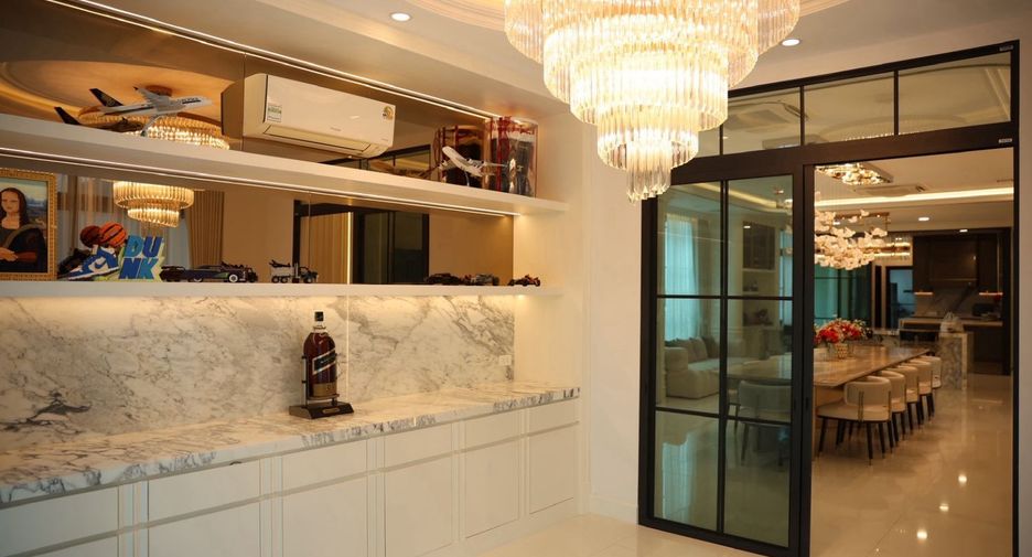 Casa en alquiler y en venta de 5 habitaciones en Bang Phli, Samut Prakan