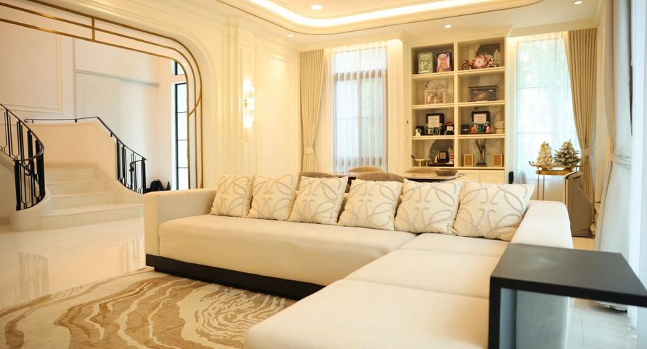 Casa en alquiler y en venta de 5 habitaciones en Bang Phli, Samut Prakan