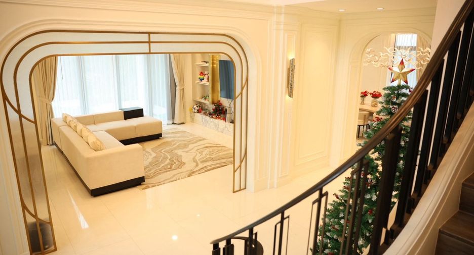 Casa en alquiler y en venta de 5 habitaciones en Bang Phli, Samut Prakan
