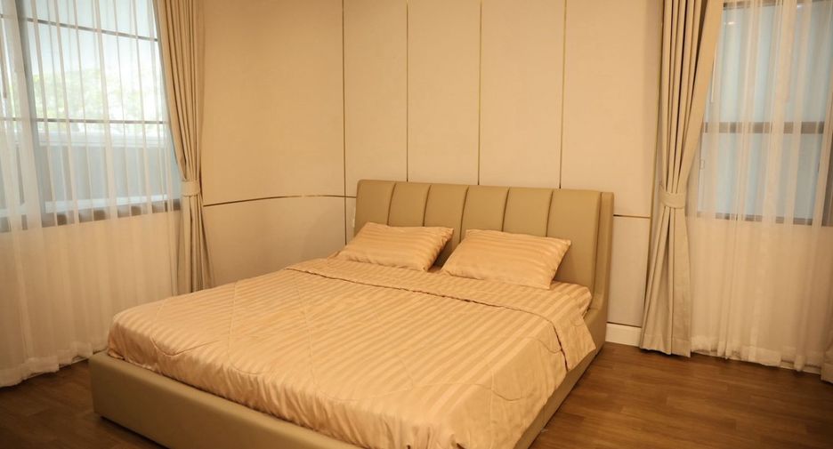 Casa en alquiler y en venta de 5 habitaciones en Bang Phli, Samut Prakan