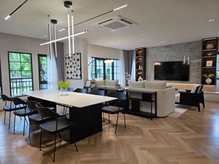 Casa en alquiler de 4 habitaciones en Bang Phli, Samut Prakan