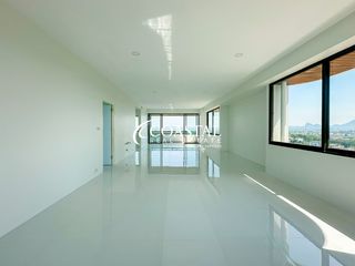 Продажа 2 спальни кондо в Na Jomtien, Паттайя