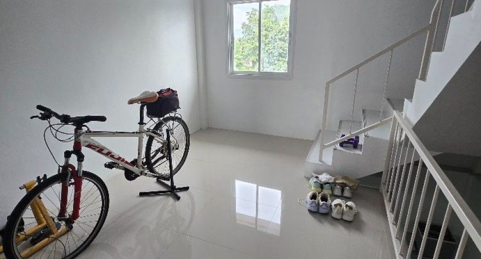 Продажа 6 спальни таунхаус в Mueang Chanthaburi, Чантхабури