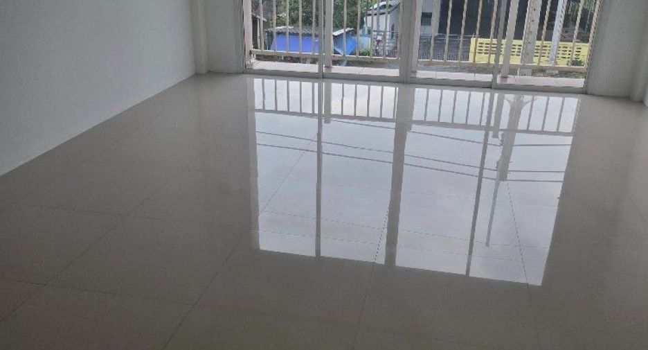 Продажа 6 спальни таунхаус в Mueang Chanthaburi, Чантхабури