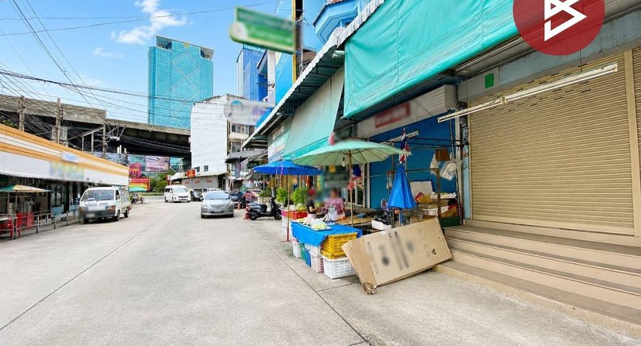 出售 3 卧室 商业空间 在 Bang Na, 曼谷