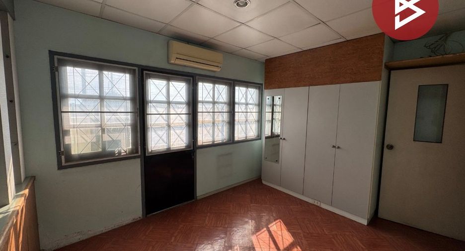 For rent and for sale 2 bedrooms retail Space in Bang Bua Thong, Nonthaburi