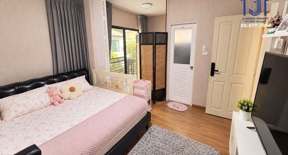 For sale 3 bedrooms townhouse in Thanyaburi, Pathum Thani