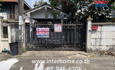 Casa en venta de 3 habitaciones en Lat Phrao, Bangkok