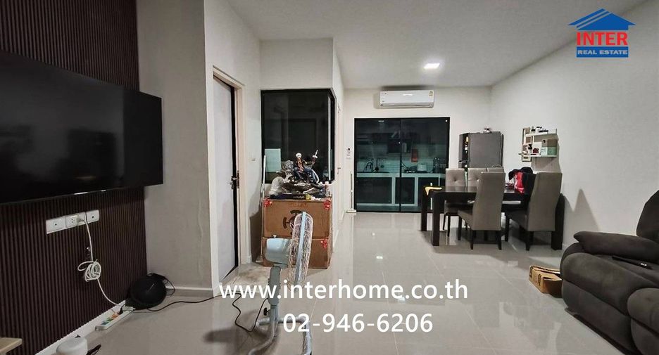 For sale 4 bedrooms townhouse in Bang Kruai, Nonthaburi