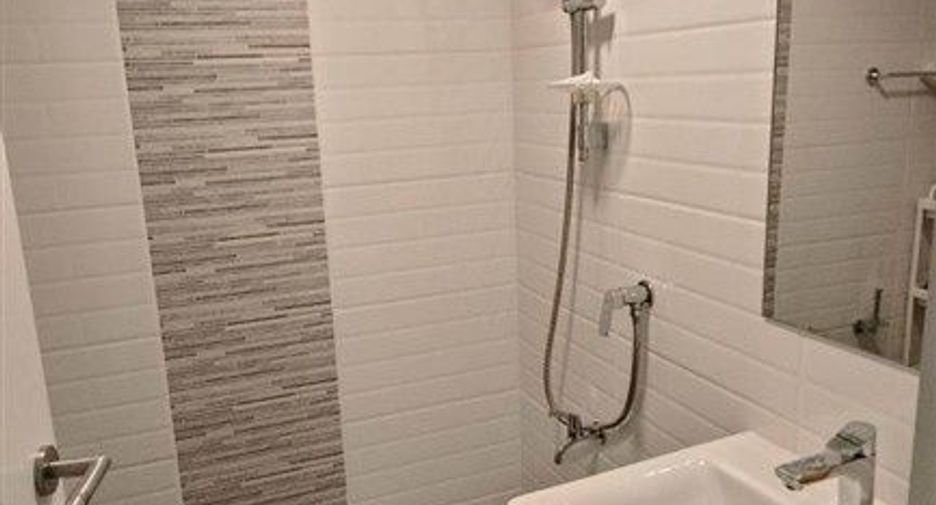 For sale 4 bedrooms townhouse in Bang Kruai, Nonthaburi