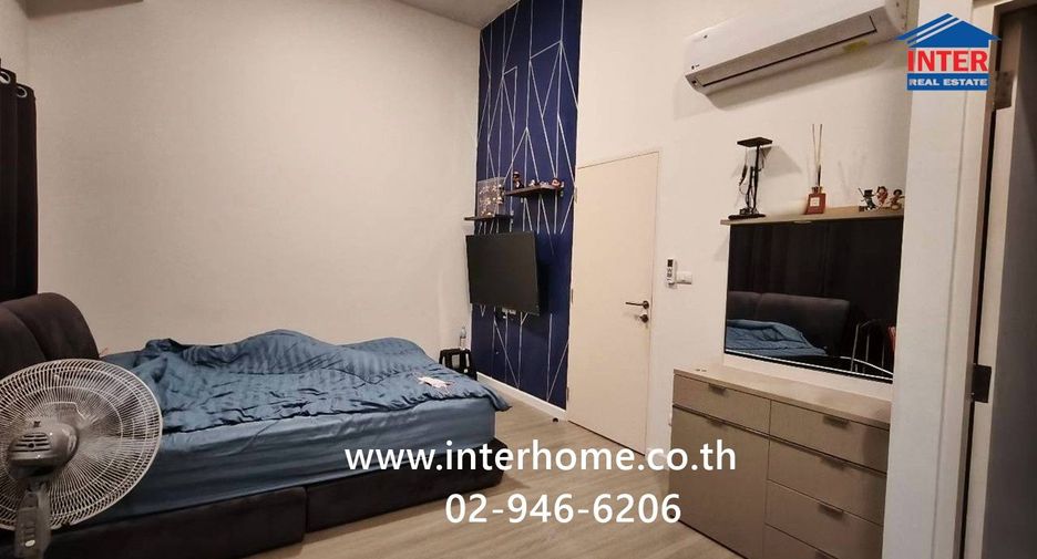 For sale 4 bedrooms townhouse in Bang Kruai, Nonthaburi