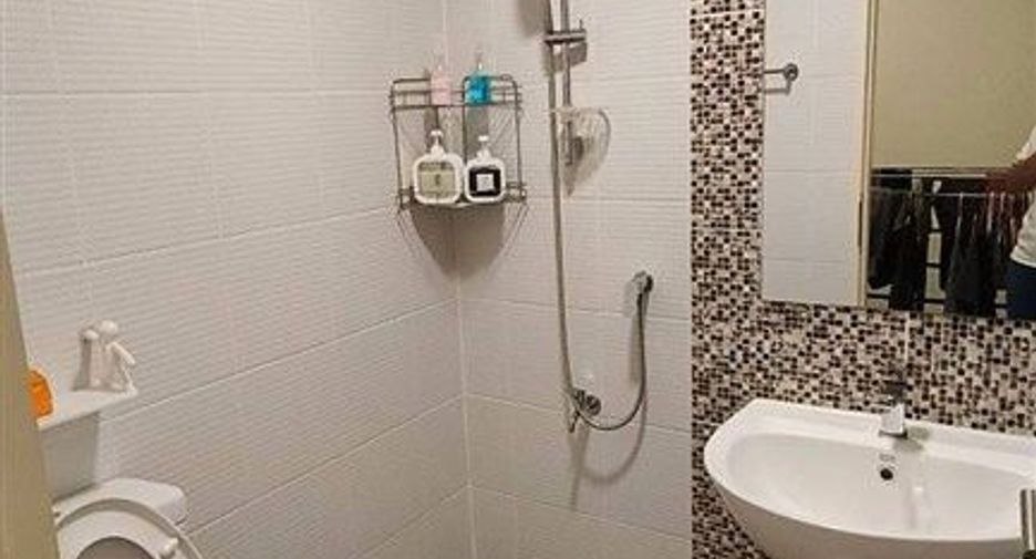 For sale 4 bedrooms townhouse in Bang Kruai, Nonthaburi