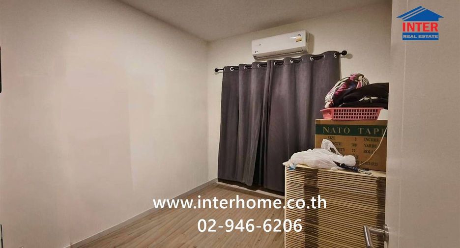 For sale 4 bedrooms townhouse in Bang Kruai, Nonthaburi