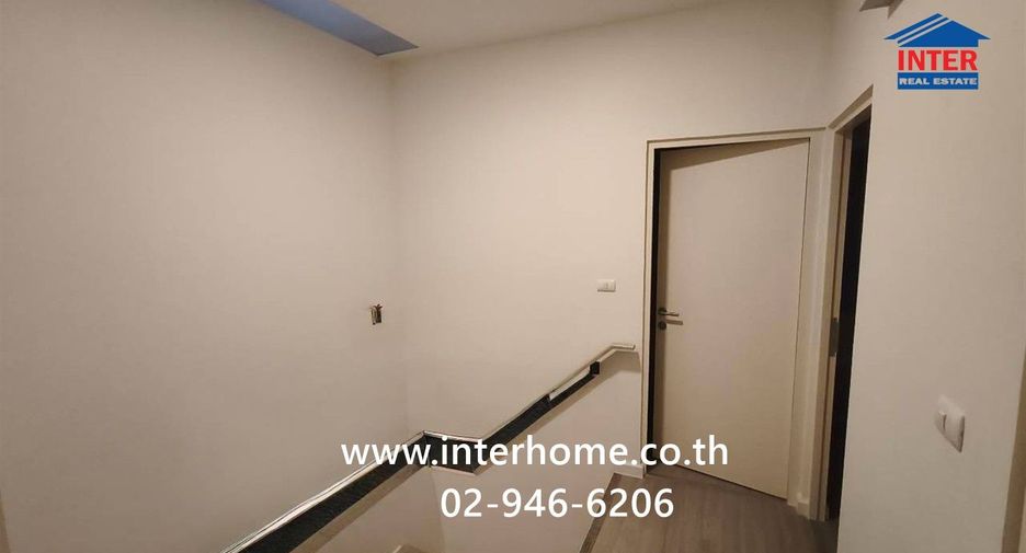 For sale 4 bedrooms townhouse in Bang Kruai, Nonthaburi