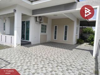 Продажа 3 спальни дом в Ban Bueng, Чонбури